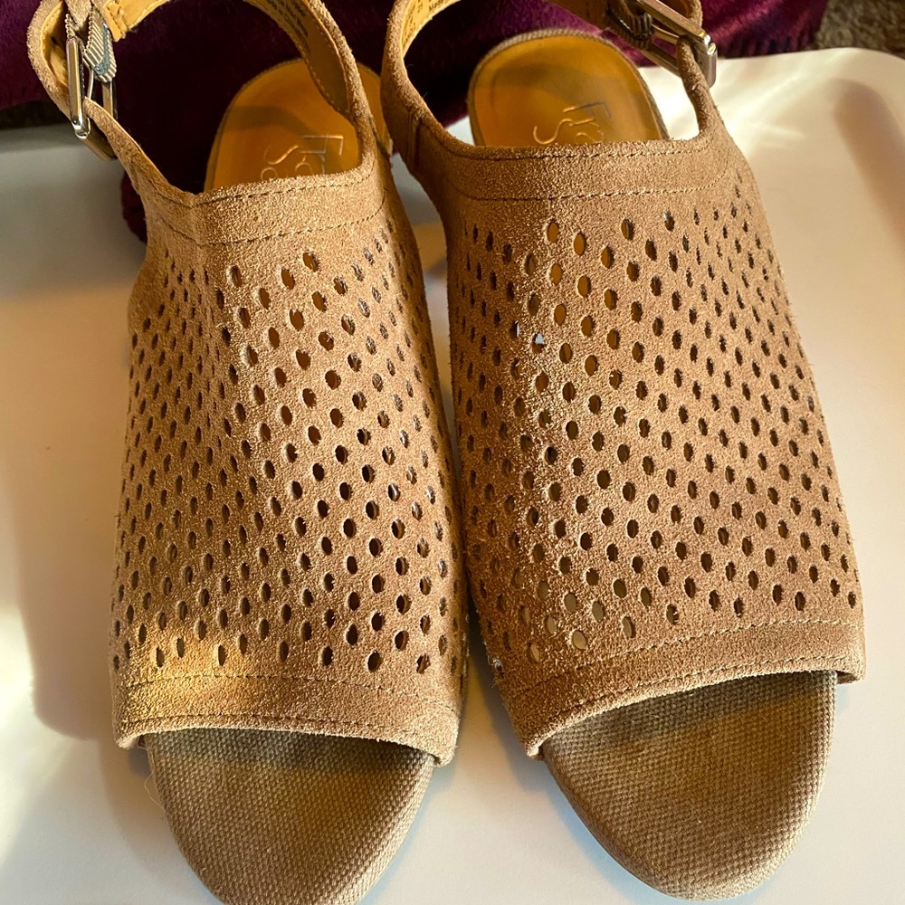 Franco Sarto Leather Chunk Heel/Bootie